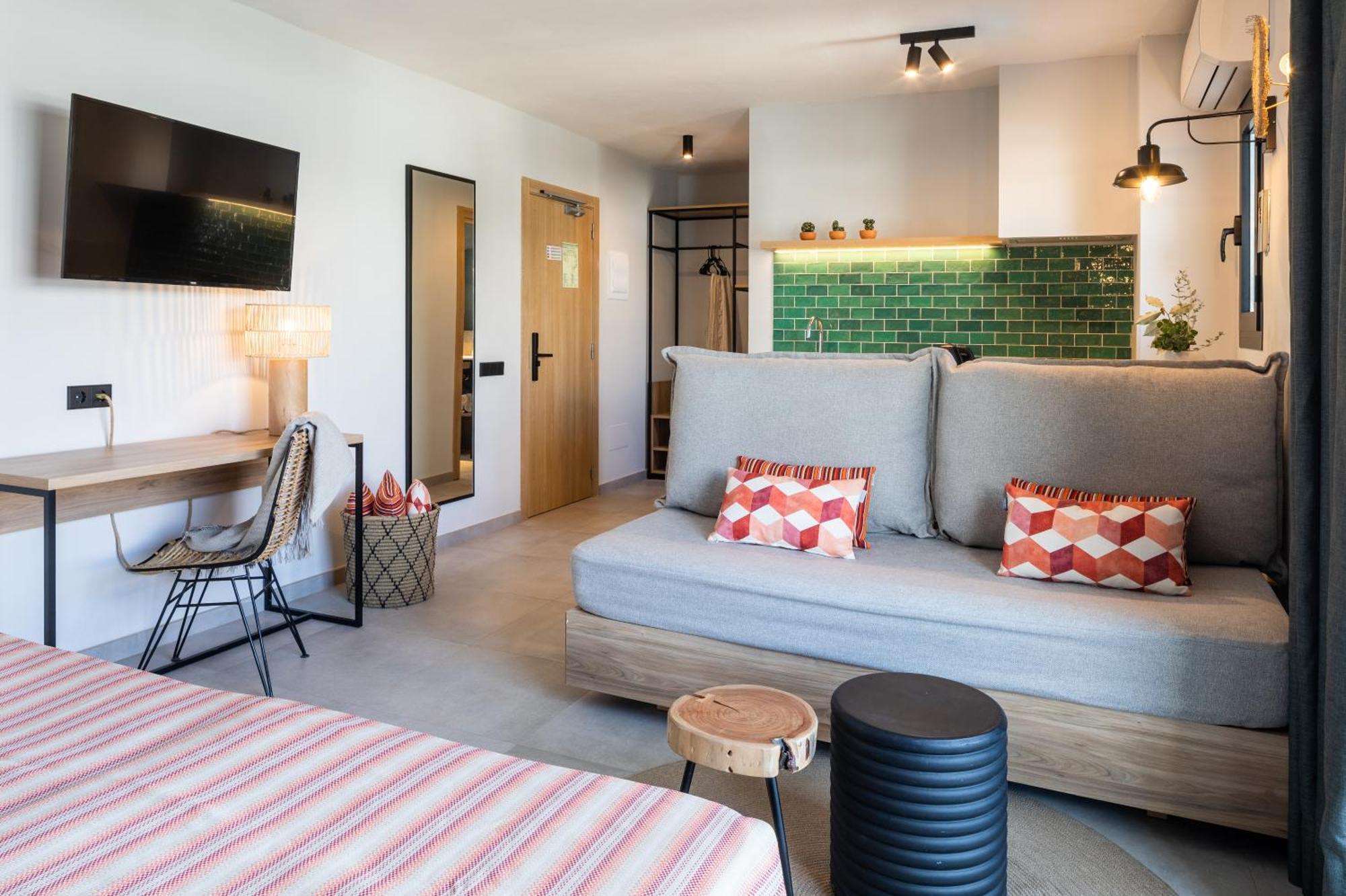 Aparthotel Casita Blanca - Adults Only サンアントニオアバド エクステリア 写真