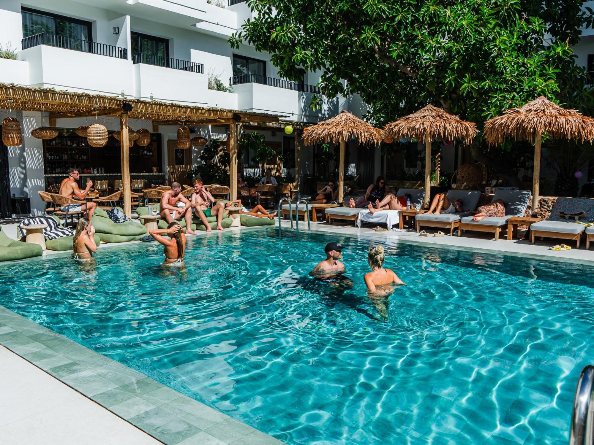 Aparthotel Casita Blanca - Adults Only サンアントニオアバド エクステリア 写真